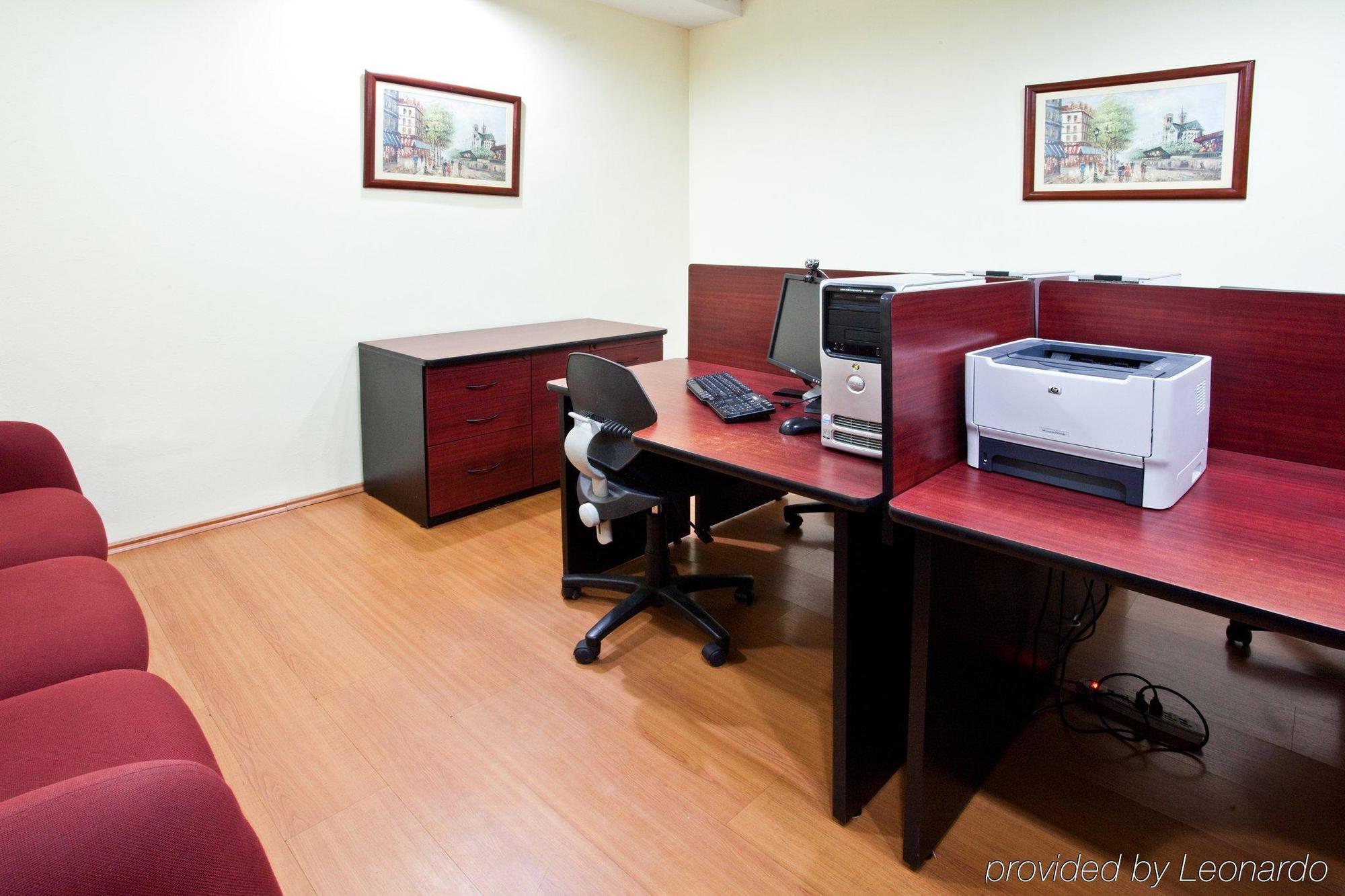 Mision Pachuca Hotel Facilities photo